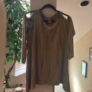 American Age soft tie dye cold shoulder size XL brown